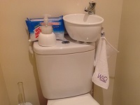 WiCi Mini space-saving small wash basin - Frau M (59)
